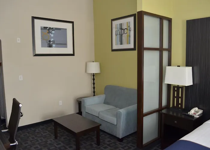 Super 8 By Wyndham /Dfw Apt/North