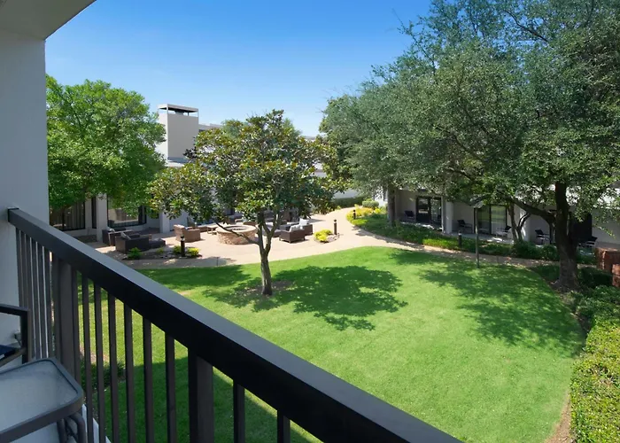 3 star hotel: Courtyard Dallas Las Colinas